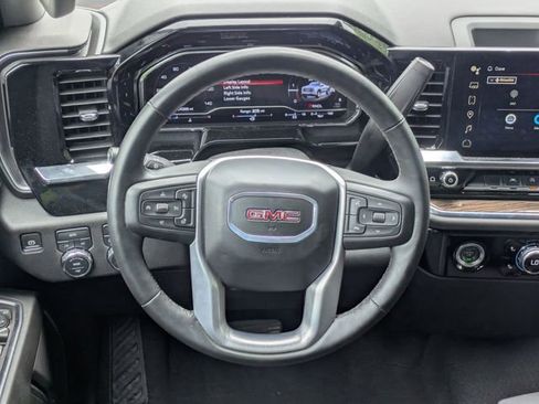 Used 2024 GMC Sierra 1500 Elevation AWD/4WD image 15