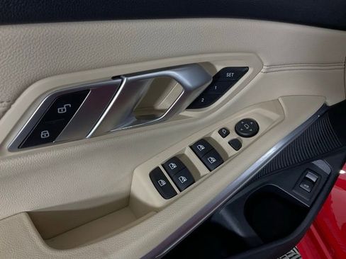 Used 2019 BMW 330i xDrive Sedan w/ Convenience Package image 27