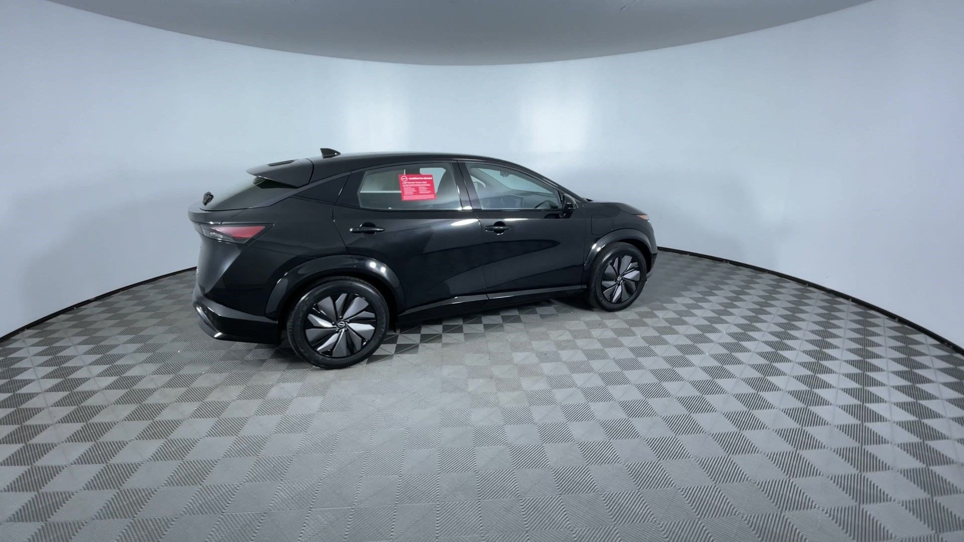 Certified 2024 Nissan Ariya AWD image 9