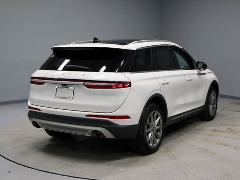 Used 2020 Lincoln Corsair AWD w/ Luxury Package image 11