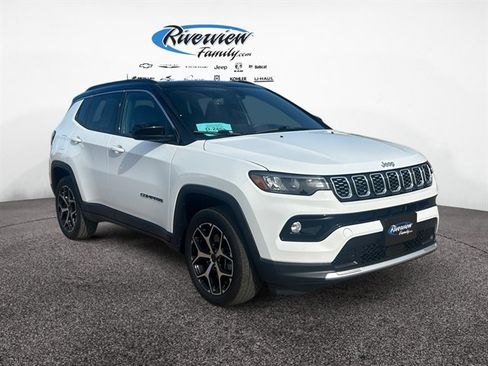 Used 2025 Jeep Compass Limited w/ Sun & Sound Group AWD/4WD image 7