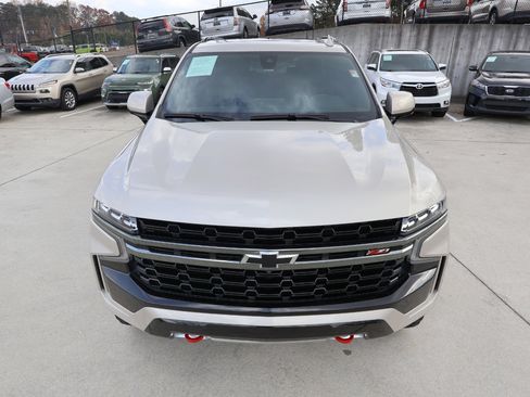 Used 2022 Chevrolet Tahoe Z71 w/ Luxury Package image 11