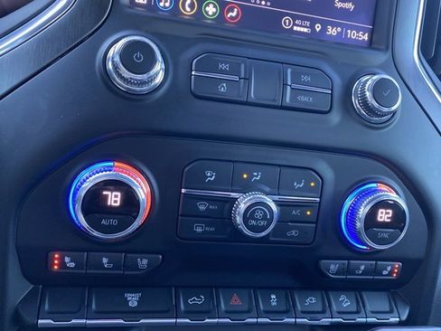 Used 2022 GMC Sierra 2500 AT4 image 40