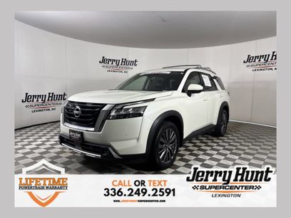 Used 2023 Nissan Pathfinder SL w/ SL Premium Package