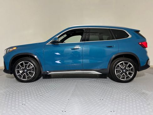 Used 2025 BMW X1 xDrive28i w/ Premium Package image 2