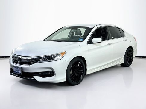 Used 2017 Honda Accord Sport image 1