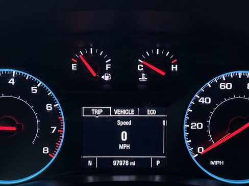 Used 2020 Chevrolet Traverse LS AWD/4WD image 22
