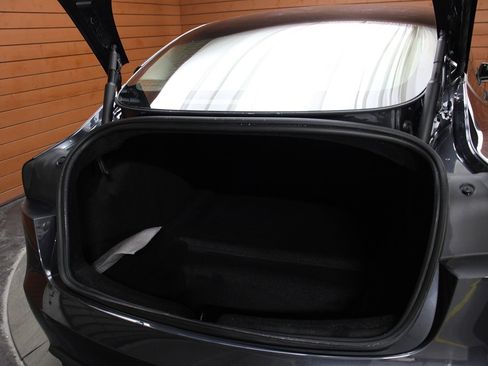 Used 2025 Tesla Model 3 Long Range image 14