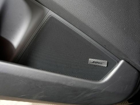 Certified 2025 Porsche 911 Carrera RWD image 21