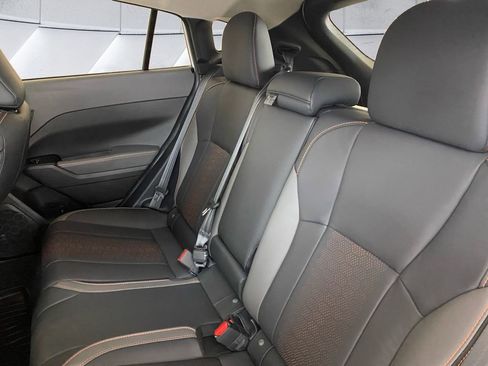 New 2025 Subaru Crosstrek 2.5i Limited w/ Crosstrek Mirror Package image 18