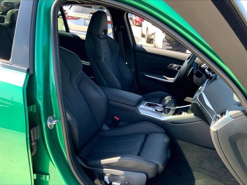 Used 2022 BMW M3 Competition w/ Executive Package image 9