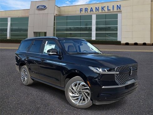 New 2025 Lincoln Navigator Reserve image 1