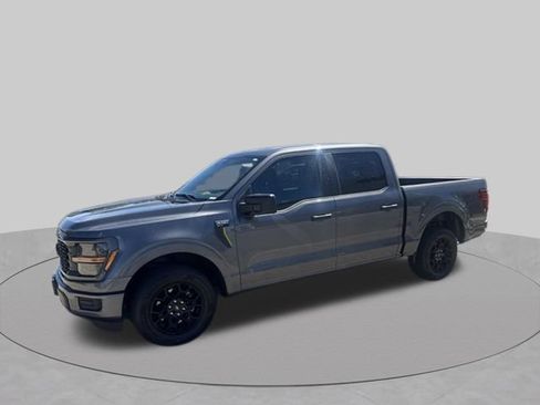 Used 2025 Ford F150 STX RWD image 4
