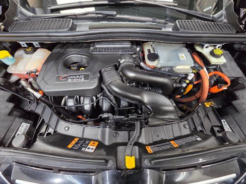 Used 2016 Ford C-MAX Energi SEL w/ Equipment Group 302A image 31