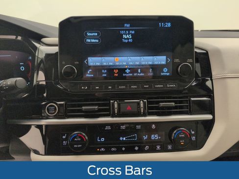 Used 2022 Nissan Pathfinder Platinum w/ Cargo Package image 30