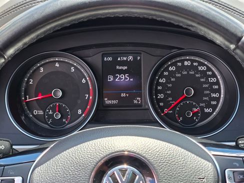 Used 2018 Volkswagen Atlas SE FWD image 18