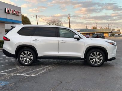 Used 2024 Toyota Grand Highlander AWD Hybrid