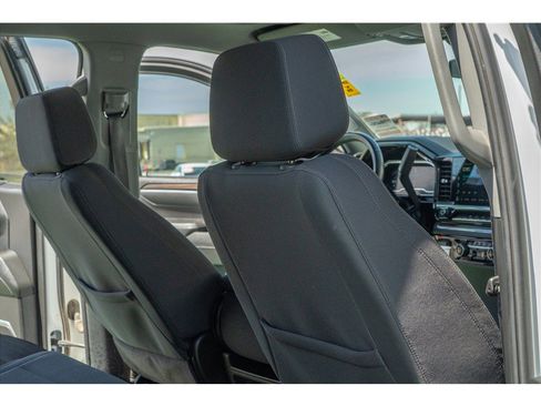 Used 2025 Chevrolet Silverado 1500 LT AWD/4WD image 37