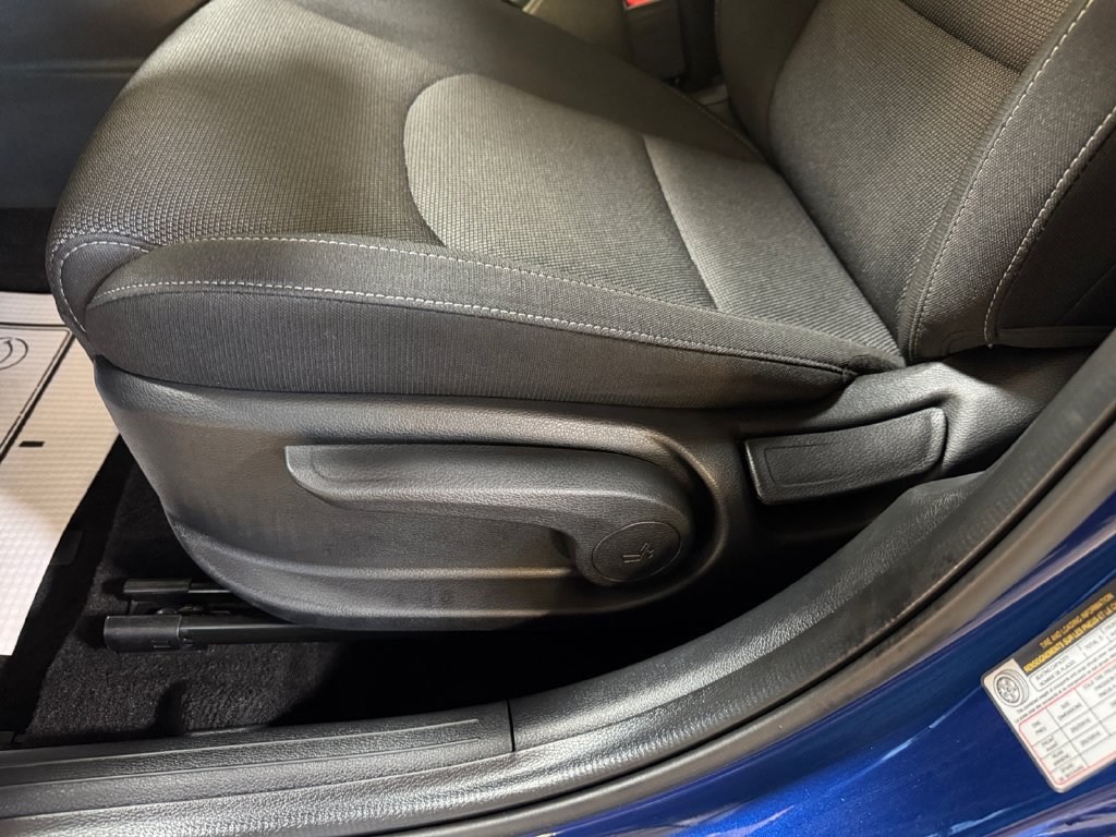 Certified 2023 Kia Forte LXS w/ LXS Technology Package FWD image 13