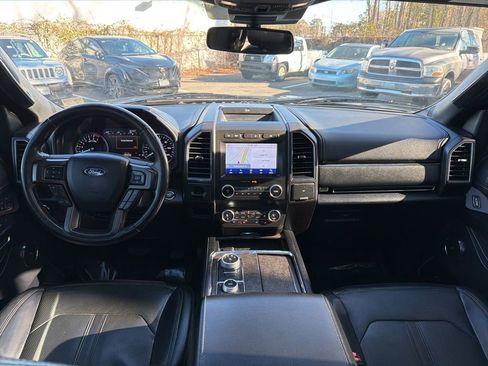 Used 2021 Ford Expedition Max Limited image 20