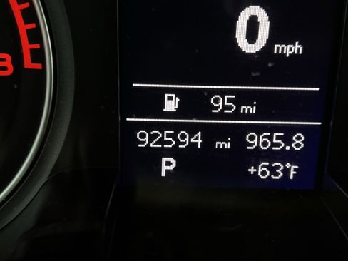 Used 2015 Audi A4 2.0T Premium image 17