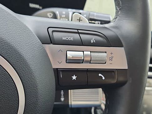 Certified 2025 Hyundai Tucson Limited image 25