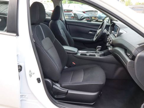 Used 2024 Nissan Sentra SV image 23
