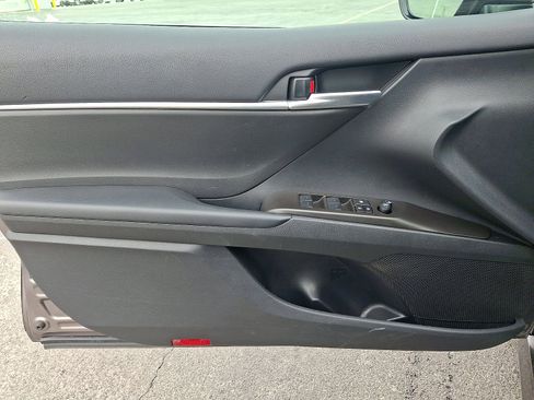 Used 2024 Toyota Camry LE image 12