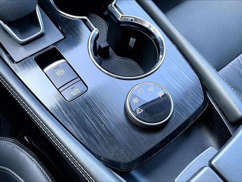 Used 2022 Nissan Rogue Platinum w/ Head-Up Display Package image 50