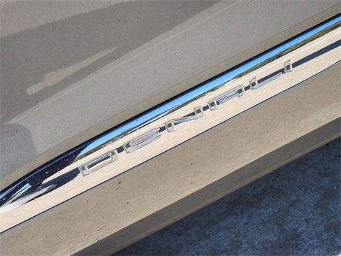 Used 2023 GMC Acadia Denali w/ Denali Ultimate Package image 12