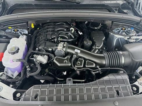 New 2025 Jeep Grand Cherokee L Overland w/ Luxury Tech Group IV image 18