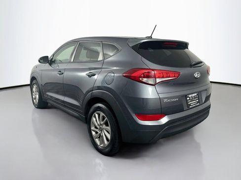 Used 2017 Hyundai Tucson SE FWD image 5