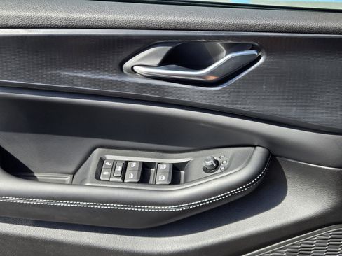 New 2026 Jeep Grand Cherokee L 2WD image 21