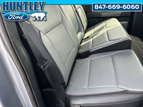 Used 2022 Ford F150 Lightning Lariat image 13