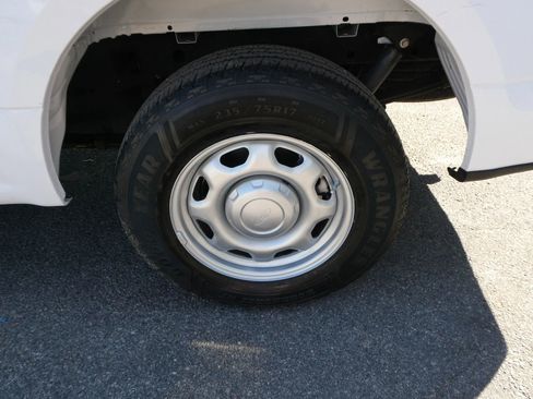 Used 2017 Ford F150 XL image 24