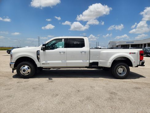 New 2026 Ford F350 Lariat w/ Lariat Ultimate Package AWD/4WD image 3