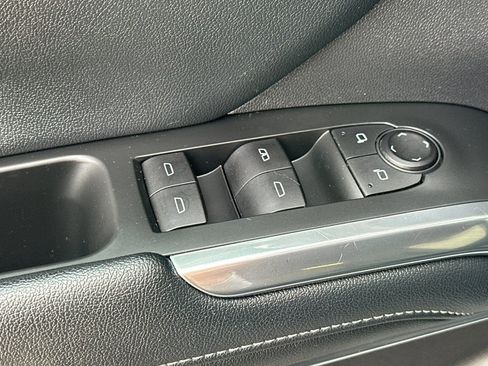 Certified 2024 Chevrolet Traverse LT AWD/4WD image 12
