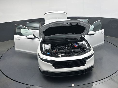 Used 2023 Honda Accord LX image 35