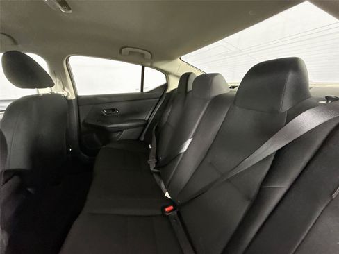 Used 2025 Nissan Sentra S FWD image 27