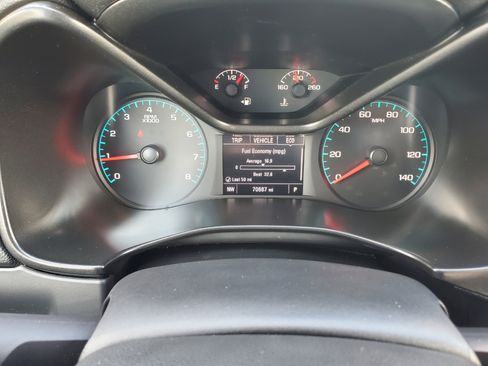 Used 2022 Chevrolet Colorado LT image 31