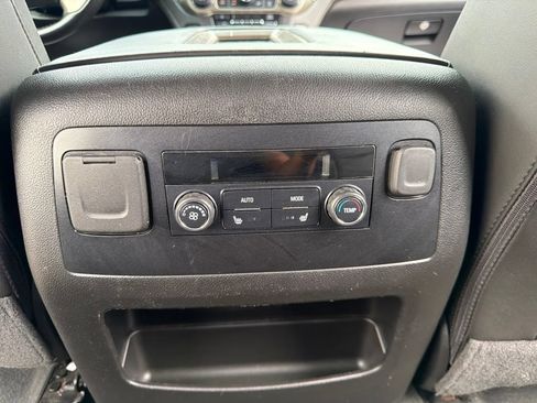 Used 2020 GMC Yukon Denali AWD/4WD image 25
