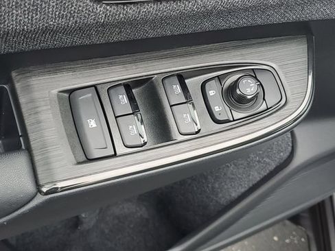 Certified 2026 Subaru Outback Premium AWD/4WD image 17