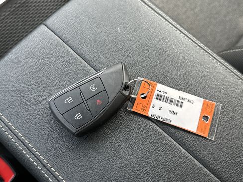 Used 2025 GMC Terrain Elevation w/ Black Edition AWD/4WD image 36
