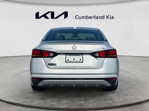 Used 2022 Nissan Altima 2.5 SV FWD image 4