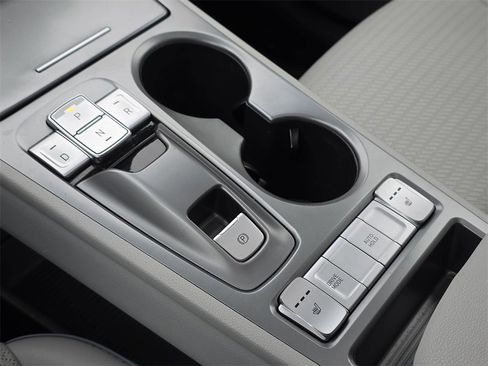 Used 2021 Hyundai Kona Limited w/ Cargo Package image 27