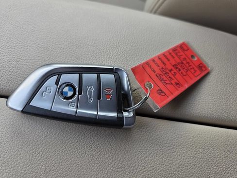 Used 2019 BMW X5 xDrive40i w/ Convenience Package AWD/4WD image 34
