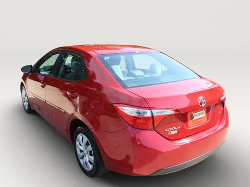 Used 2015 Toyota Corolla LE FWD image 6