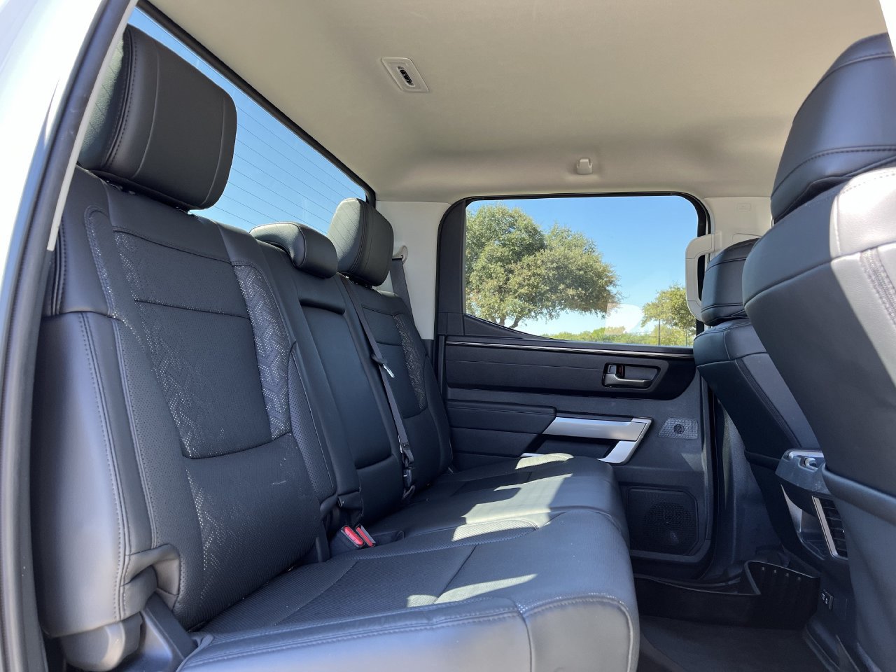 Used 2024 Toyota Tundra SR5 w/ SR5 Premium Package AWD/4WD image 26
