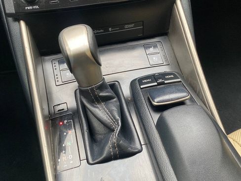Used 2014 Lexus IS 350 w/ Navigation Package RWD image 34