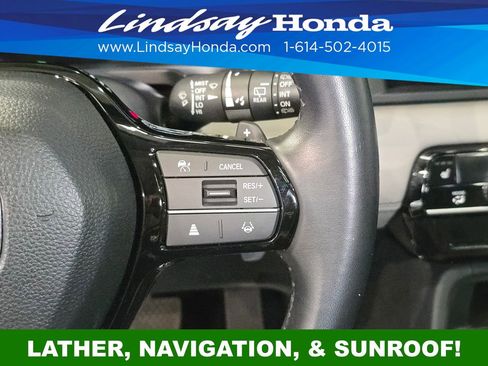Used 2023 Honda Pilot Touring image 16